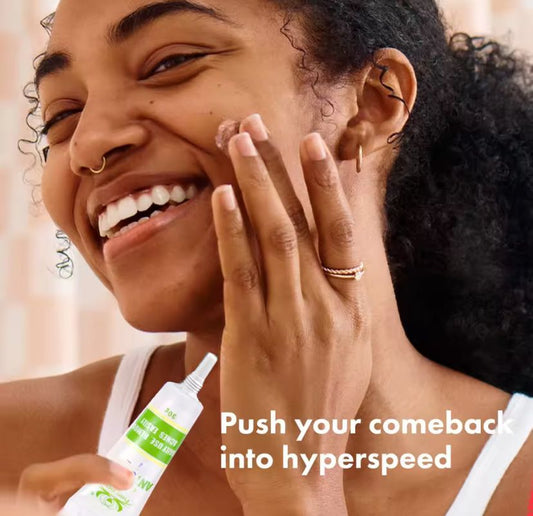 30g Acne Cream soothes, hydrates, helps regulate oil, reduces redness, and enhances skin texture with a moisturizing feel30g Acne Cream soothes, hydrates, helps regulate oil, reduces redness, and enhances skin texture with a moisturizing feelvvvvv