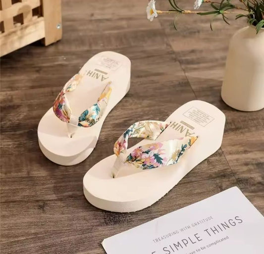2025 Fashion Women Flip Flops Summer Beach Platform Slippers Casual Outside Wedges Sandals Summer Women Shoe